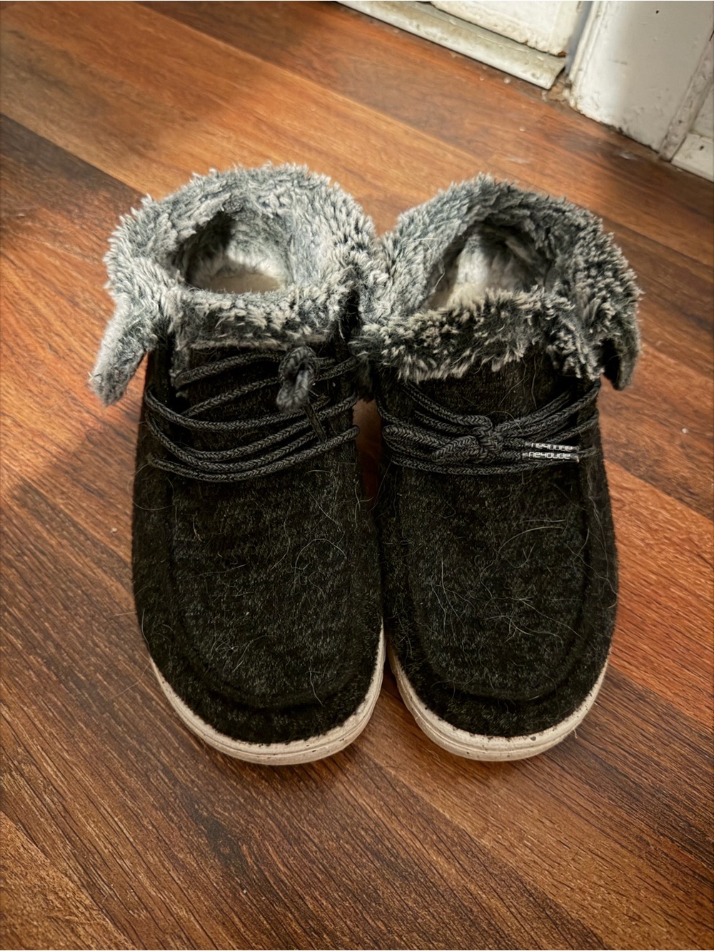 Women’s Cozy Faux-Fur Hey Dude’s